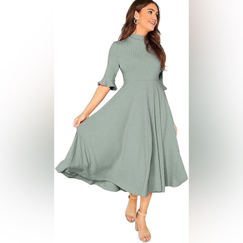 VERDUSA elegant flare midi dress, bell sleeves, rose pink, NWT, size M - Picture 4 of 8